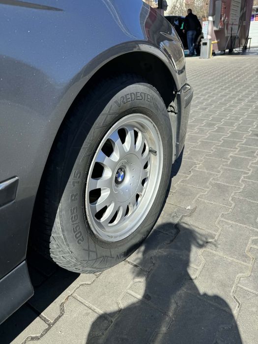 Sprzedam BMW E39 523i