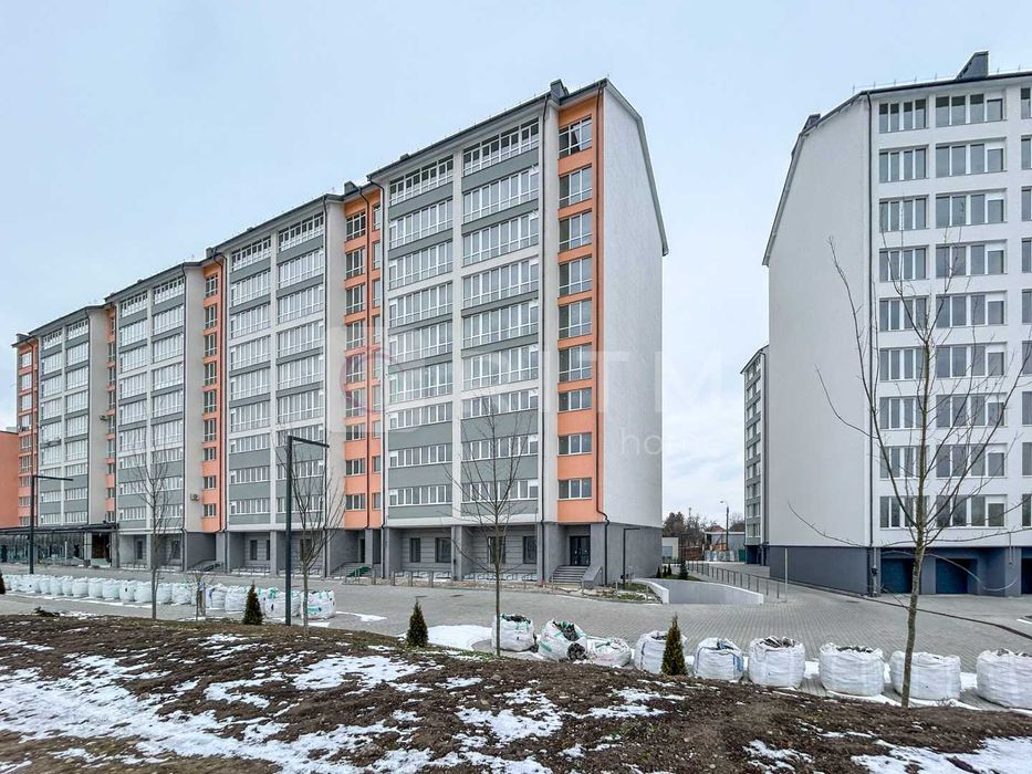 Продається 2-кімнатна квартира площею 73 м² на 1 поверсі.