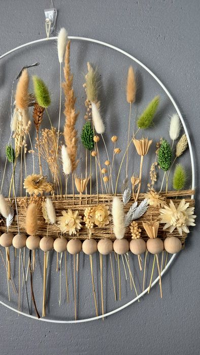 Dekoracja ścienna boho z suszonych traw 40 cm, rękodzieło