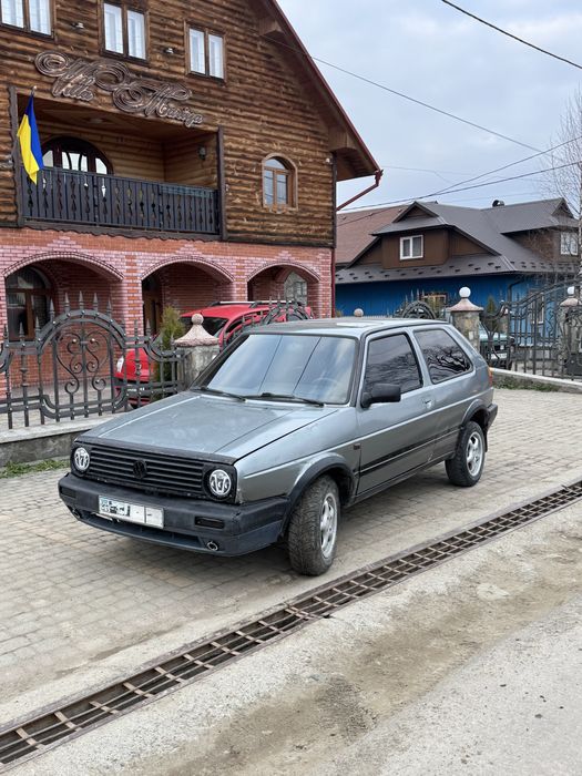 Volkswagen Golf 2