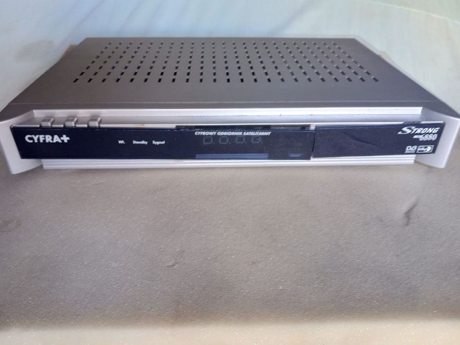 Sprawny technicznie dekoder Cyfra Plus