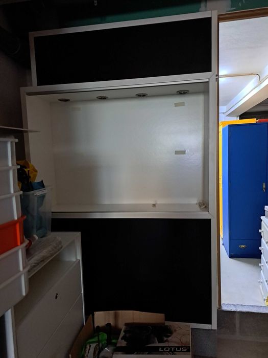 Móvel  Alto Expositor para loja