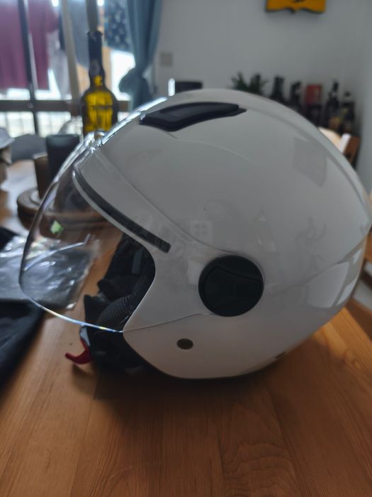 Capacete Novo - Tamanho M