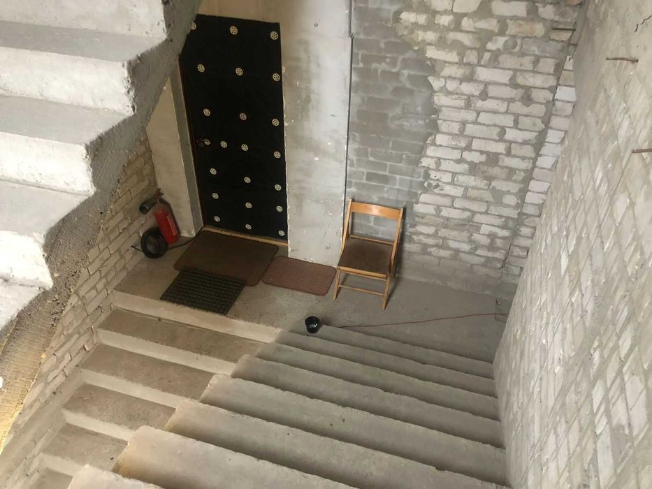 Будинок 500м2.Всі комунікаїї підключено. 200м до метро Осокорки