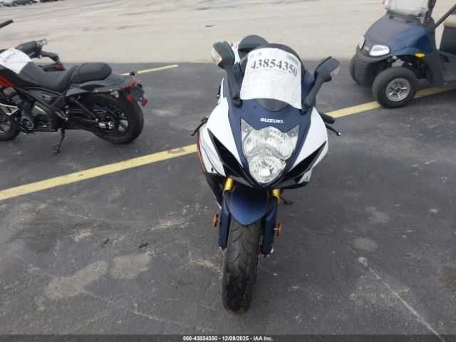 Suzuki GSX-R 750 2025