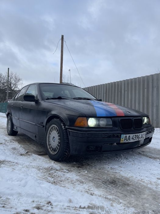 Продам бмв е36 1.8 бензин