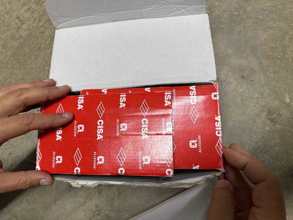 Fechadura direita Cisa