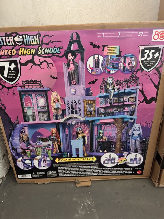 Straszyceum monster high