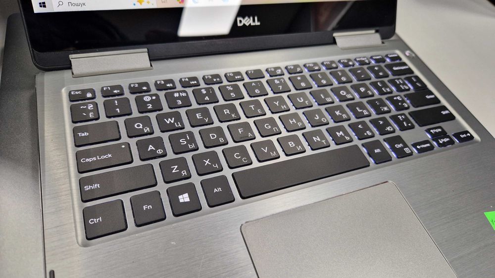 Ноутбук Dell inspiron 7373 /i5-820U /8 /256 /Трансформер