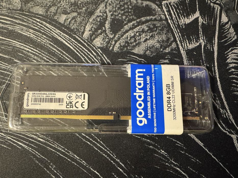 Оперативна пам'ять Goodram DDR4 8Gb 3200Mhz