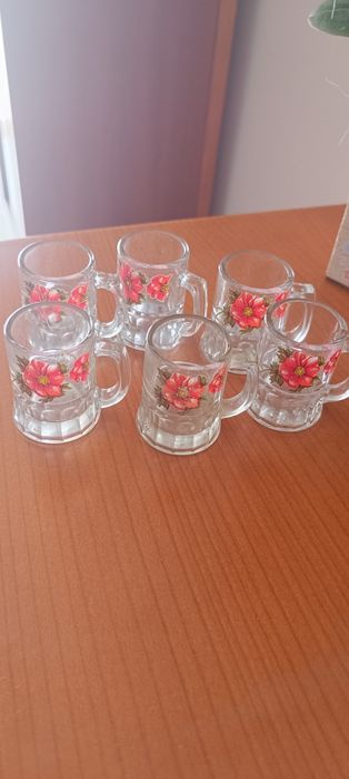 Copos e canetas vintage492678941970288643