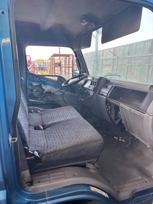 Pronto-Socorro Mitsubishi Canter 3.0 Diesel | 3 Lugares