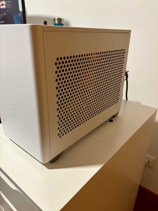 PC Desktop Mini ITX | 32GB RAM | SSD NVMe 1TB | X570 | Fonte Platinum