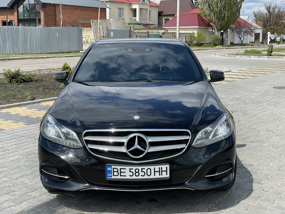 Продам Mersedes E250 CDI 2.2 дизель повний привід 2013 рік