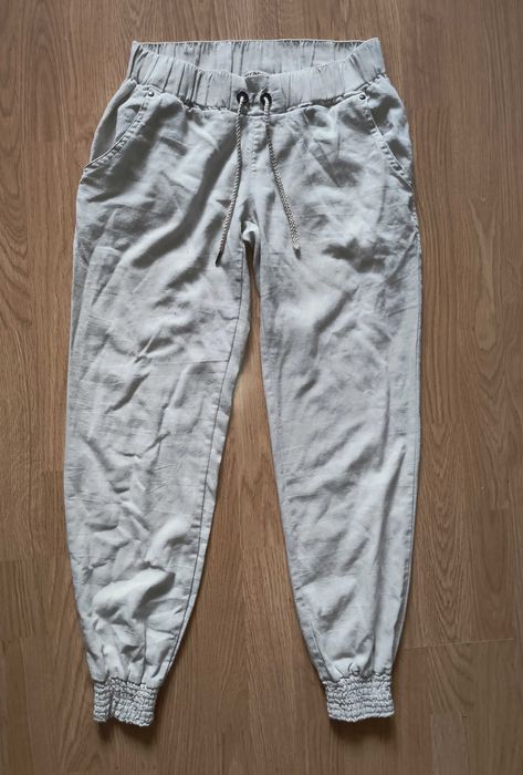 Letnie cienkie spodnie joggery casual basic boho Terranova S wiązane
