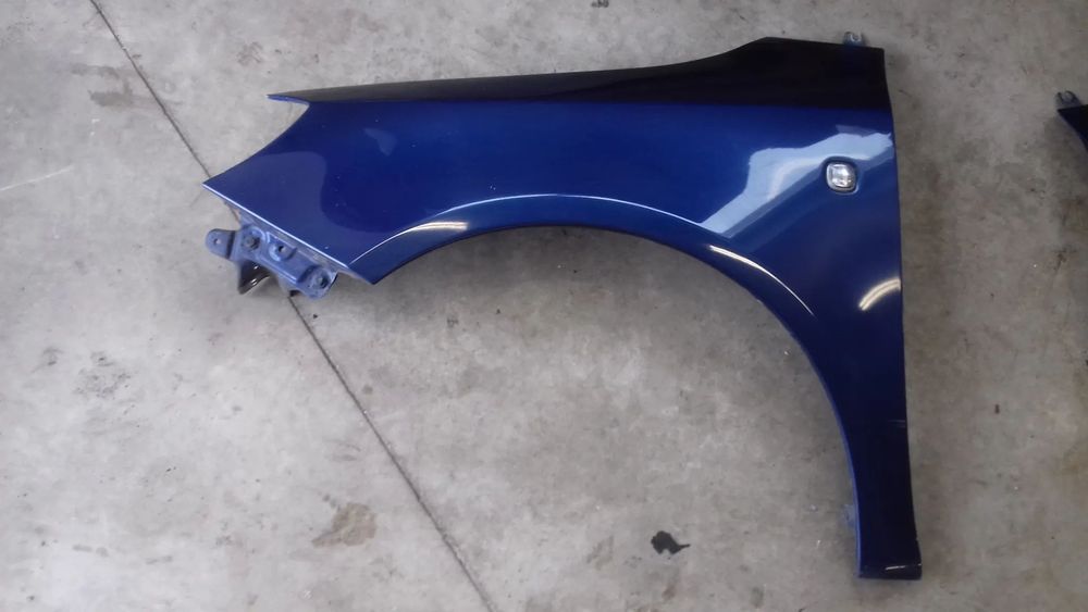 błotnik lewy  przód Fabia II 1.6 TDI CAYC 9462