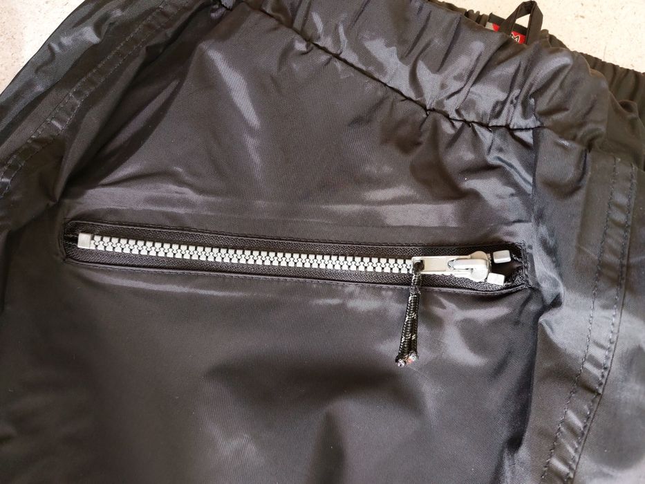 Calças impermeáveis Shoei
