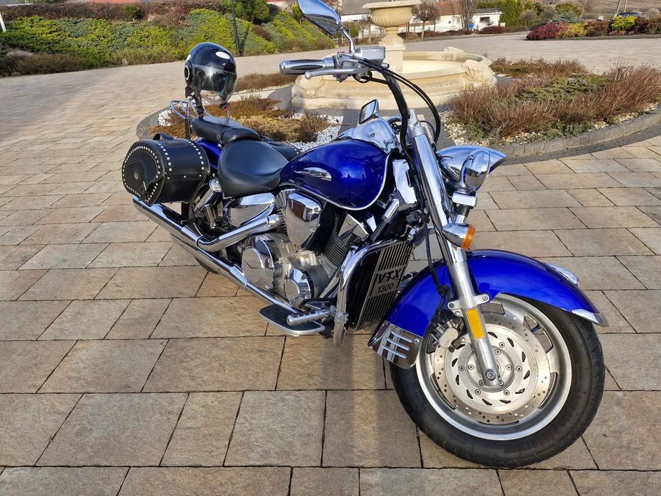 Honda VTX Honda VTX 1300 R. 2006 R. Dopieszczona. Niższa cena Niższa cena