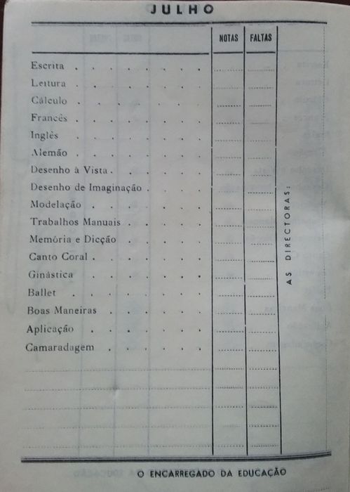 Caderneta escolar