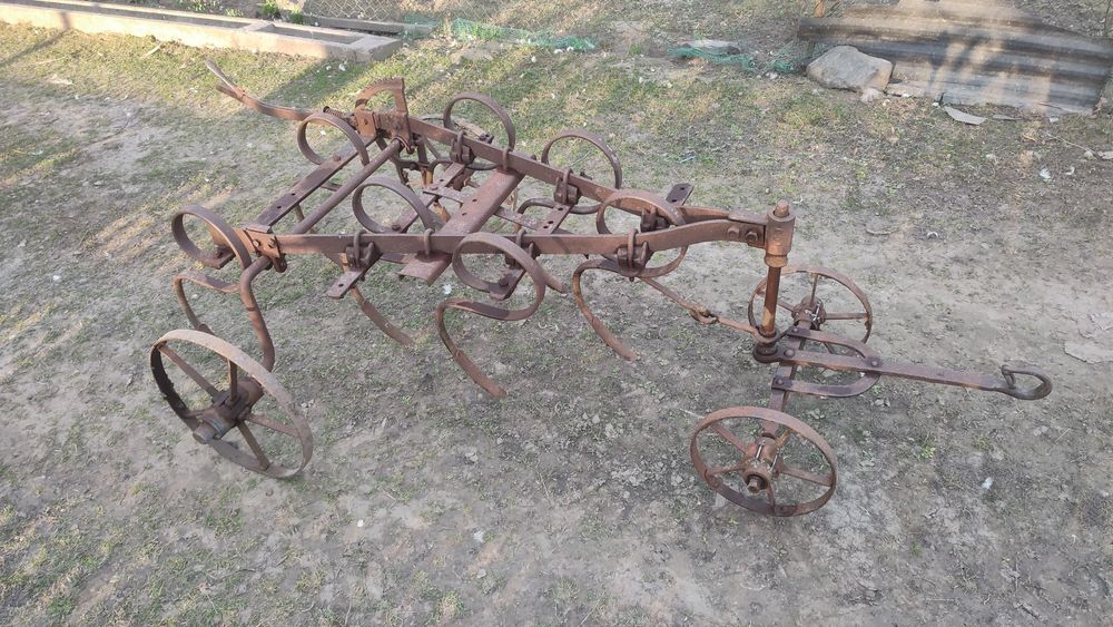 Кінне рало в хорошому стані.