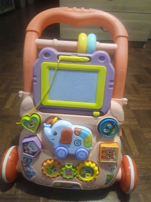 Andador para iniviar andar bébé