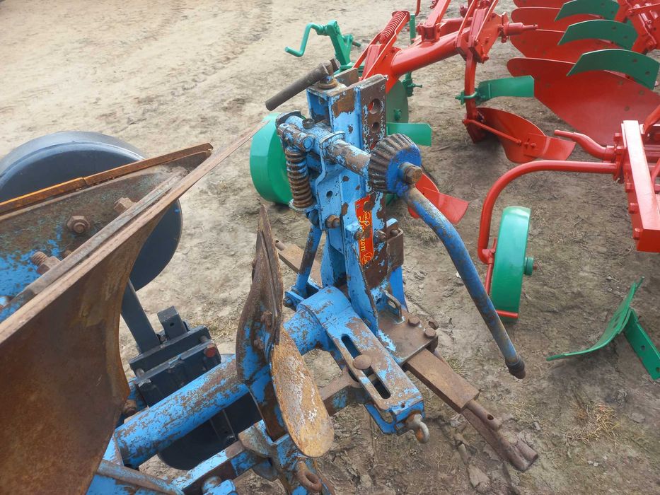 Плуг Лемкен Lemken