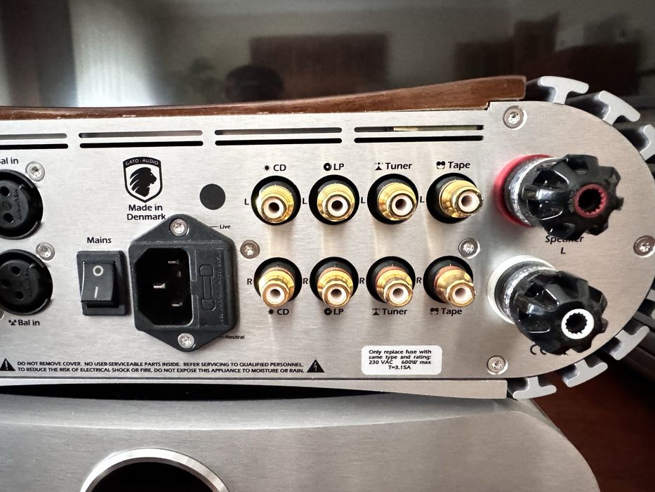 Amplificador integrado Gato Audio AMP-150 AE