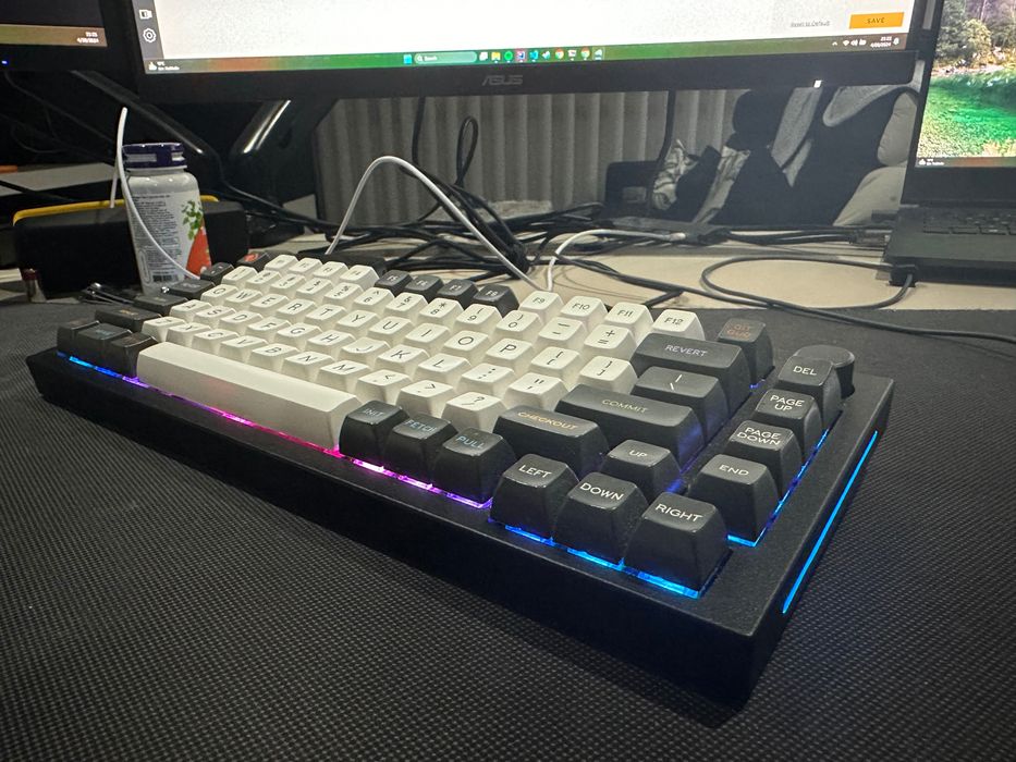 Teclado Glorious GMMK Pro