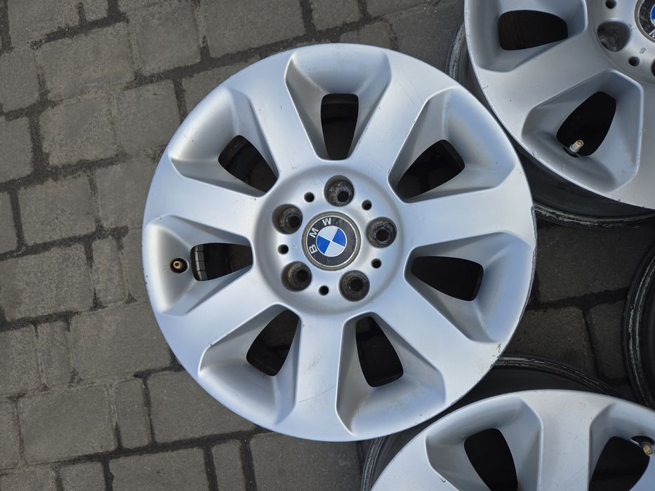 5 120 16 bmw opel Vivaro Renault traffic Volkswagen T5 T6