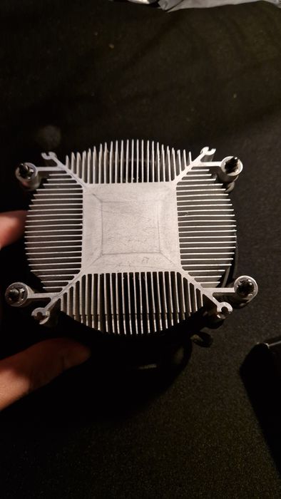 Procesor amd ryzen 3600x + stock cooler