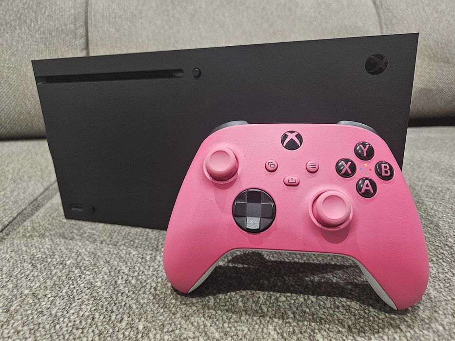 Xbox Series X 2 pady + gry