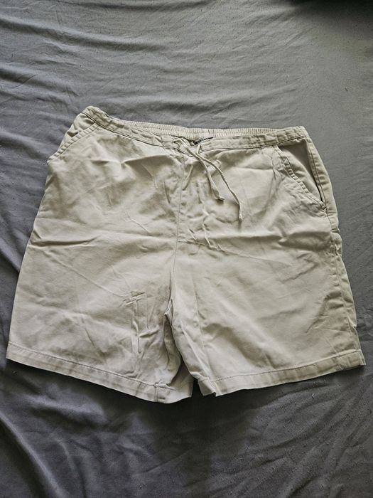 Beżowe szorty George Essentials męskie spodenki na gumce lekki materiał loden EUR 44