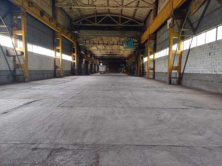 Аренда производственного цеха, Мостовой кран