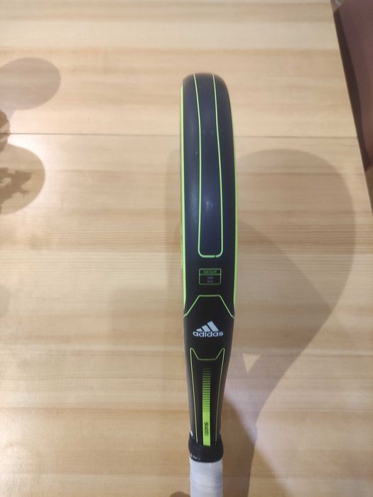 Raquete de Padel Adidas Bisoke – Preto/Lima