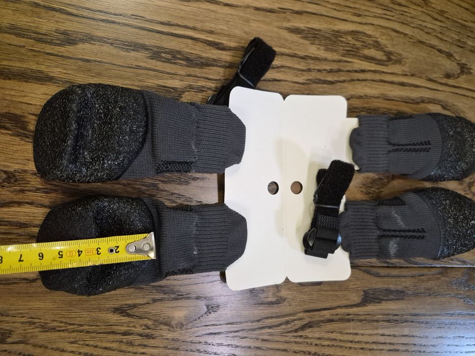 Взуття для собак