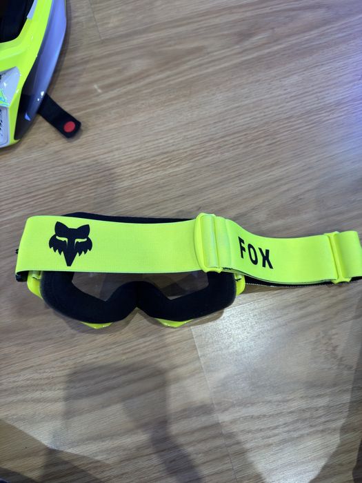 Capacete Fox com Óculos