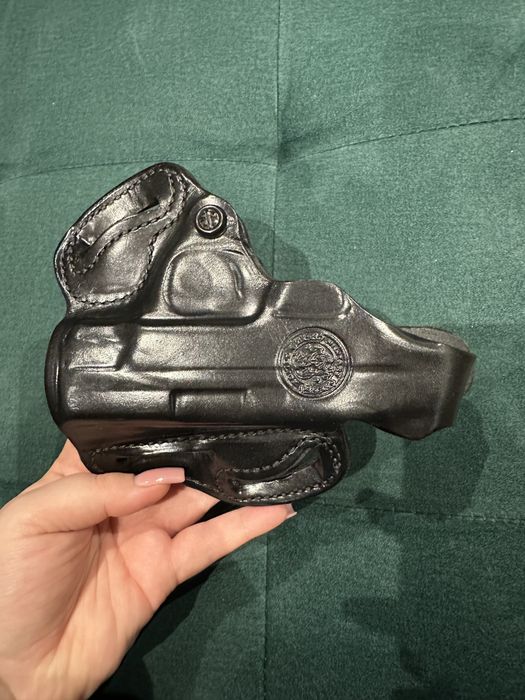 Kabura DeSantis S&W; MP shield KOMPAKT