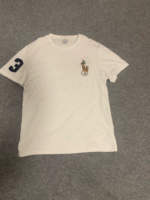 Це біла бавовняна футболка Polo Ralph Lauren із серії Big Pony