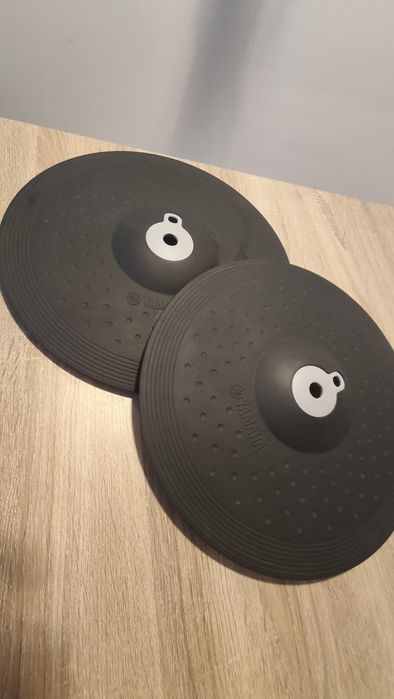 Yamaha PCY 135 triple zone 2x