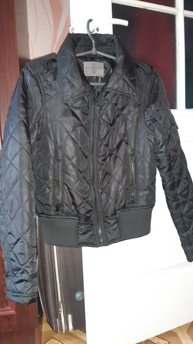 Продам жіночі куртки, в доброму стані