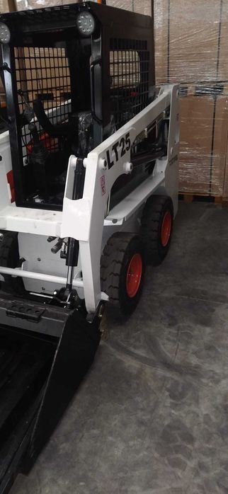 minicarregadora perkins LTMG LT25