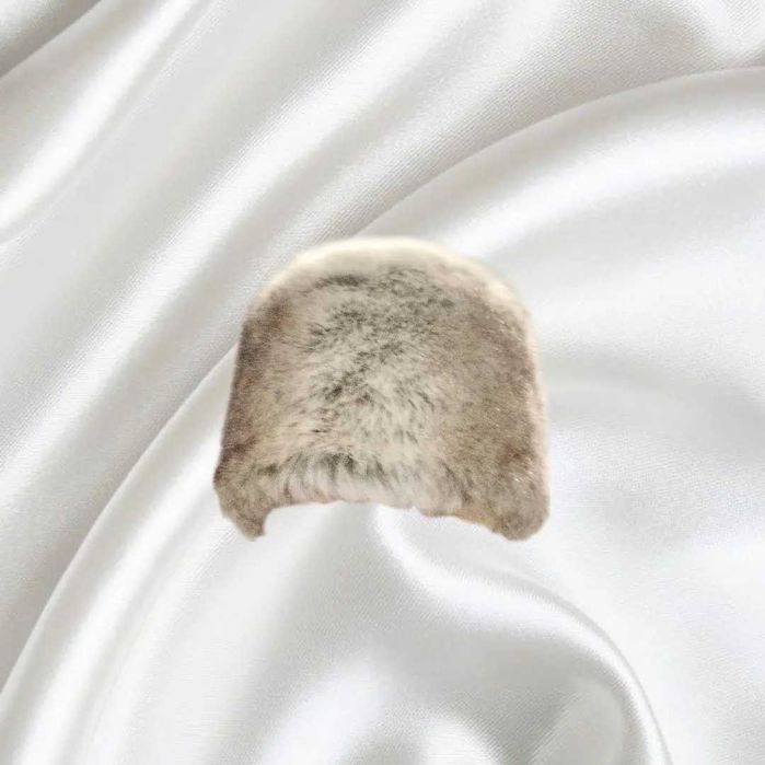 Шапка з еко-хутра