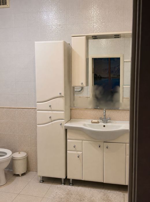 Власник продає приватний будинок 161 м² на 6,5 сотках, можливо на дві родини