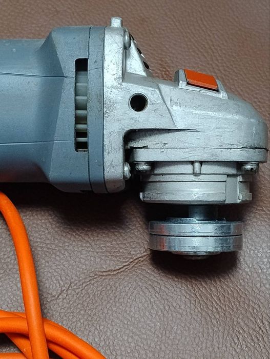 Перфоратор DeWalt D25133 , болгарка Graphite 59G187