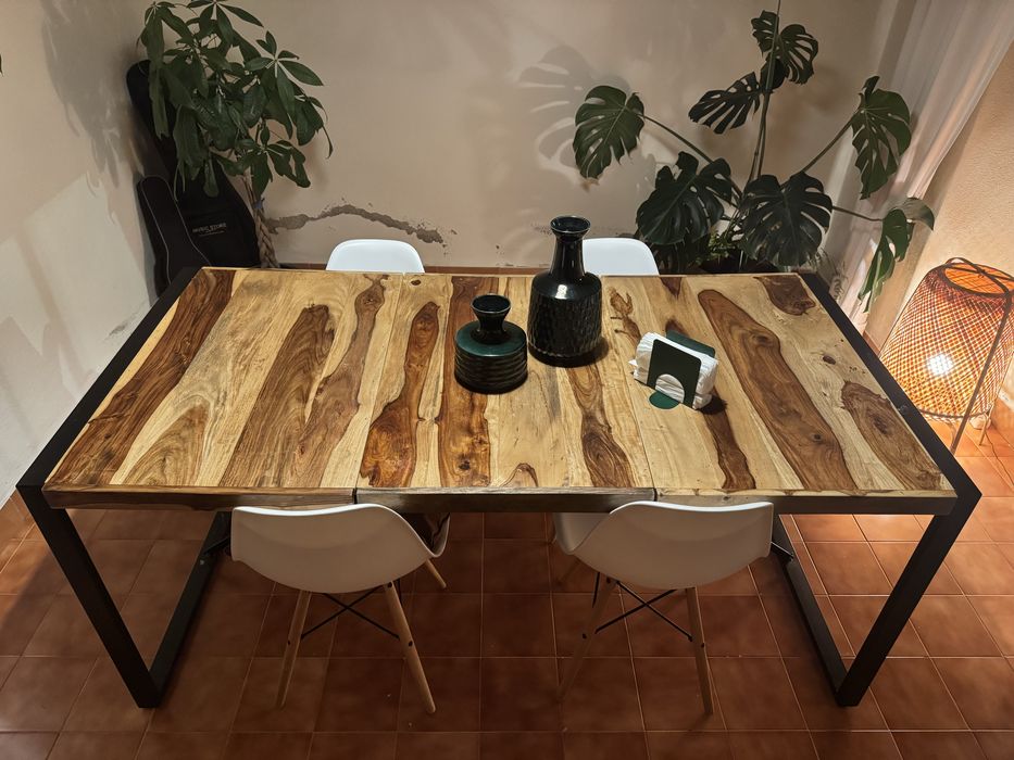 Mesa de jantar madeira acacia e ferro