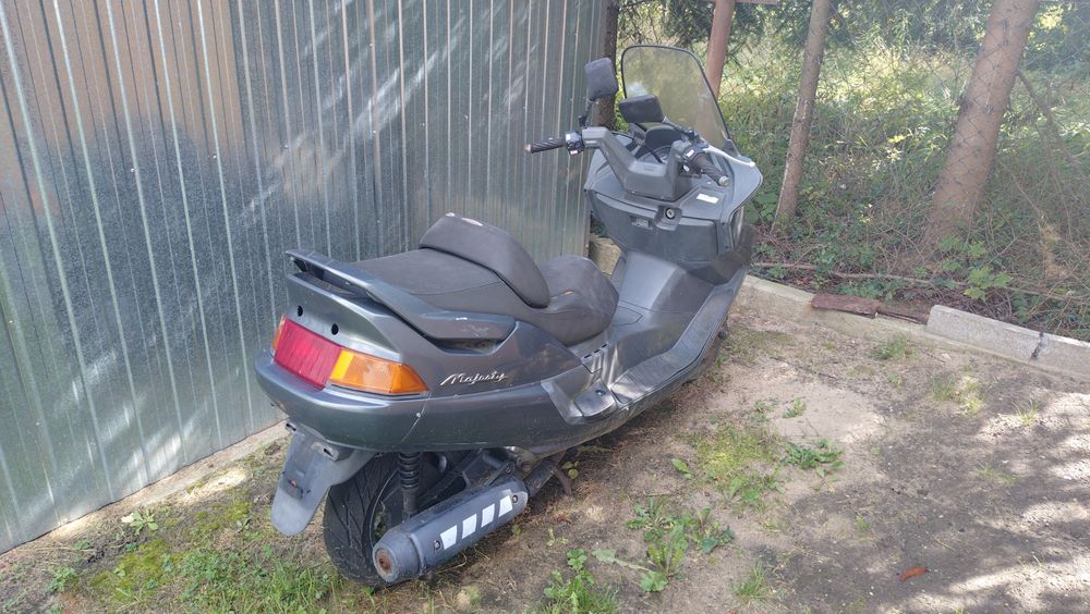 Yamaha YP250 Majesty w całości na części