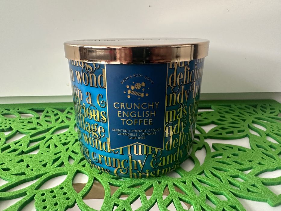 Świeca Bath & Body Works 3-knotowa - Crunchy English Toffee