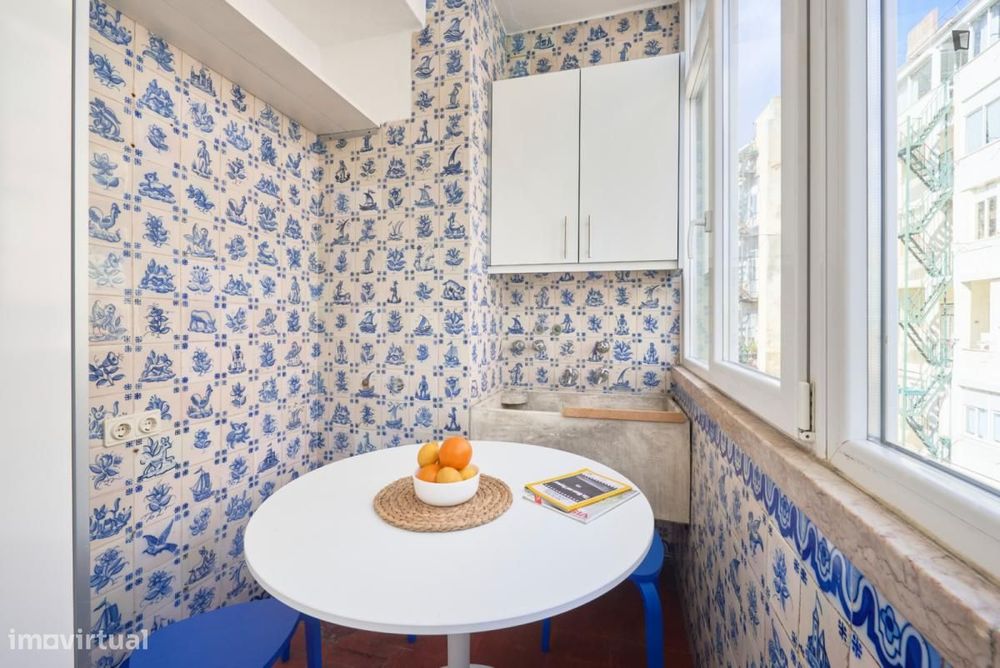 Quarto - localizado em Lapa Lisbon