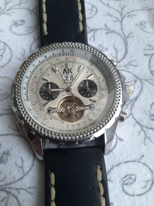 Часы АК Homme б/у