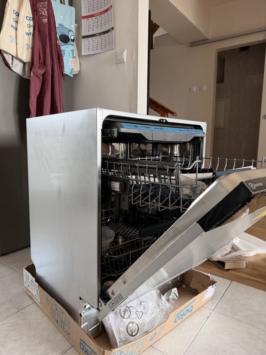 NOWA Zmywawrka do zabudowy Electrolux
